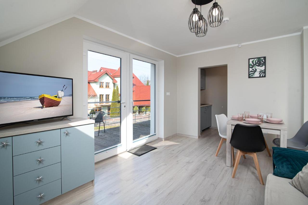 Roza Baltyku - Apartamenty I Pokoje A Дебки Екстериор снимка